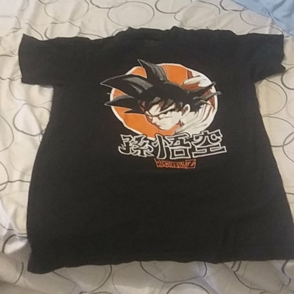 Dragon ball Z t-shirt - Picture 1 of 3